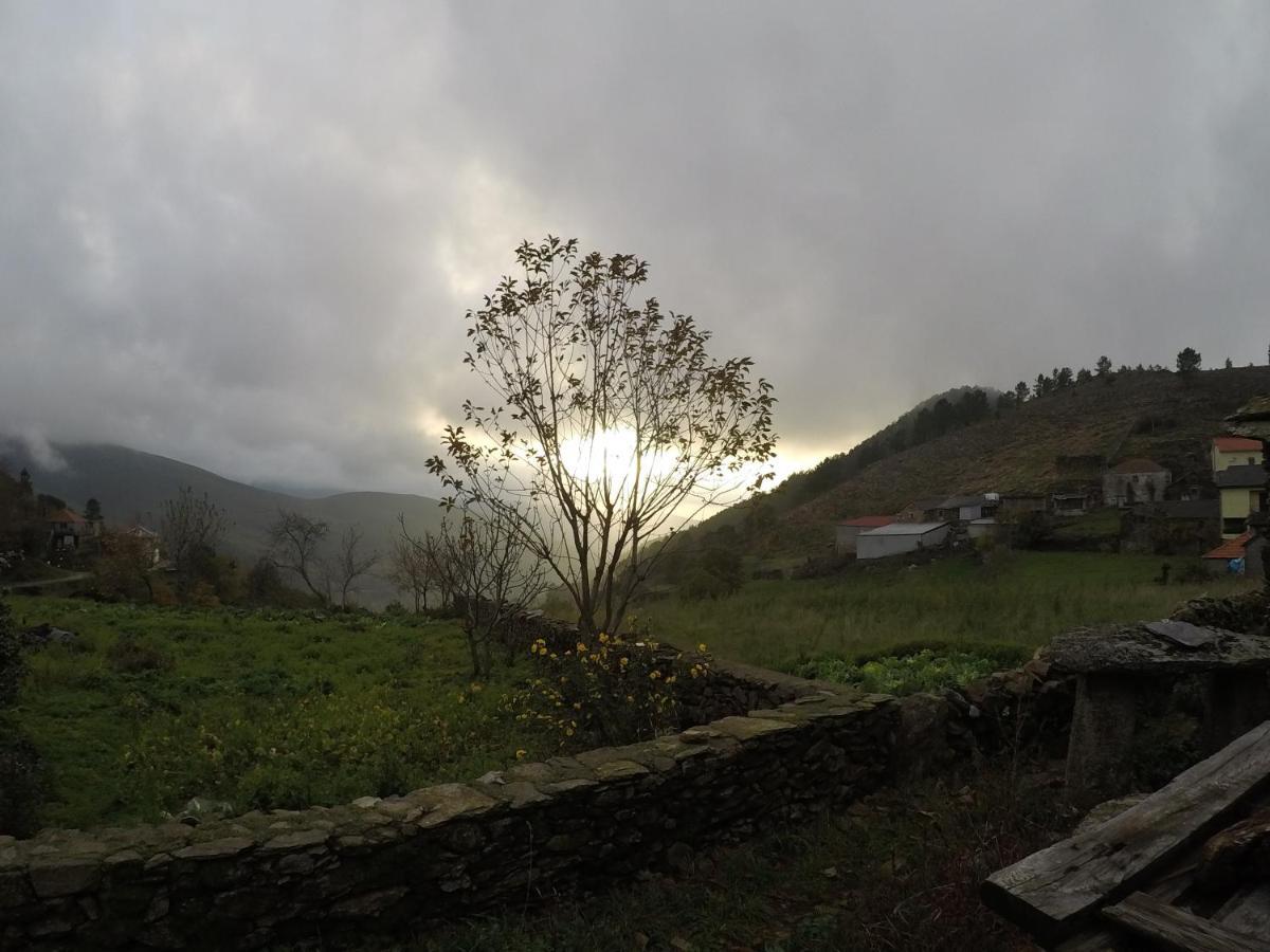 Vila Refugio Dos Macedos Bilho Exteriér fotografie